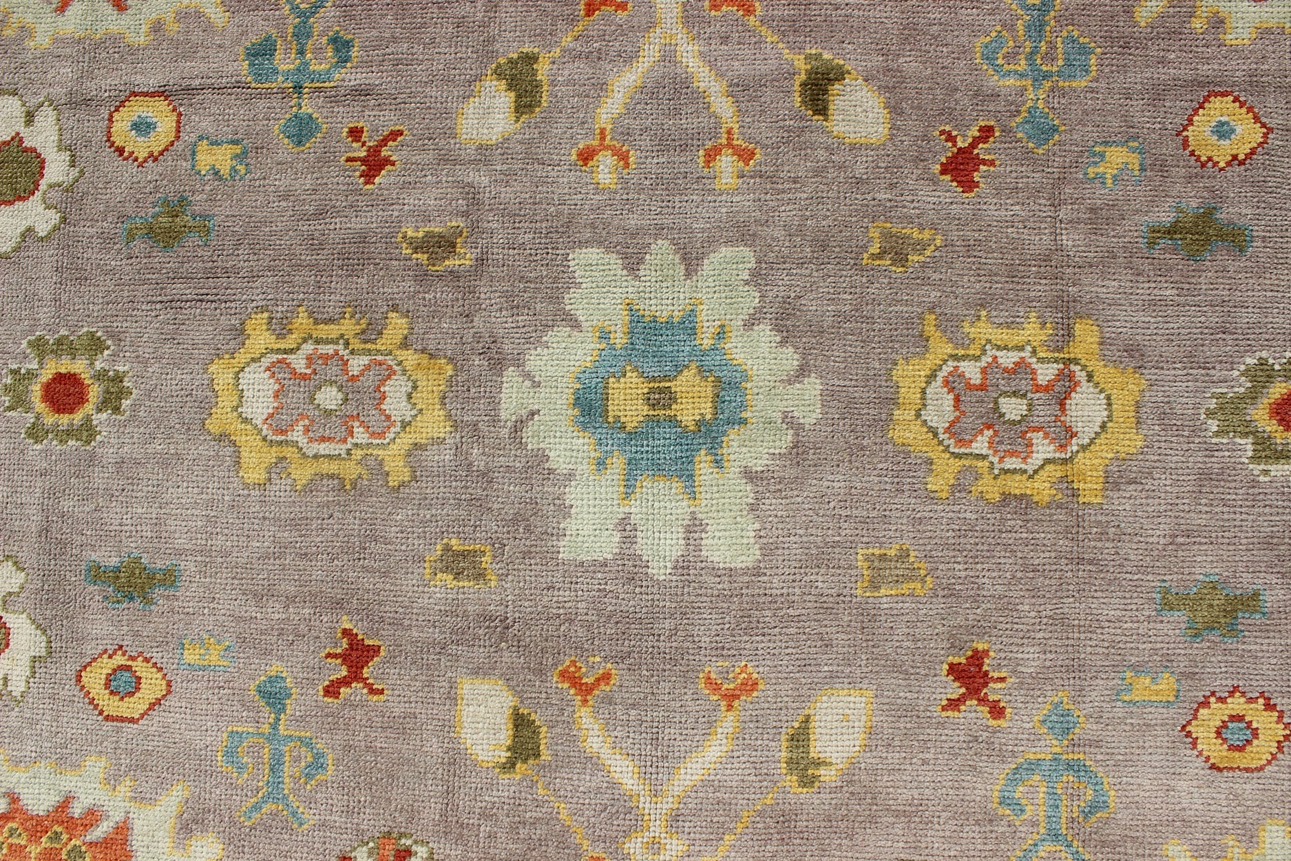 Turkish Oushak All - Over Flower Design. Colorful Turkish Oushak Rug with All - Over Flower Design in Lavender, Light Green Beautiful Turkish Oushak rug with colorful palette and all - over flower design, Keivan Woven Arts/rug en - 165630, country of or... - Keivan Woven ArtsEN - 165630 - 9040Rug