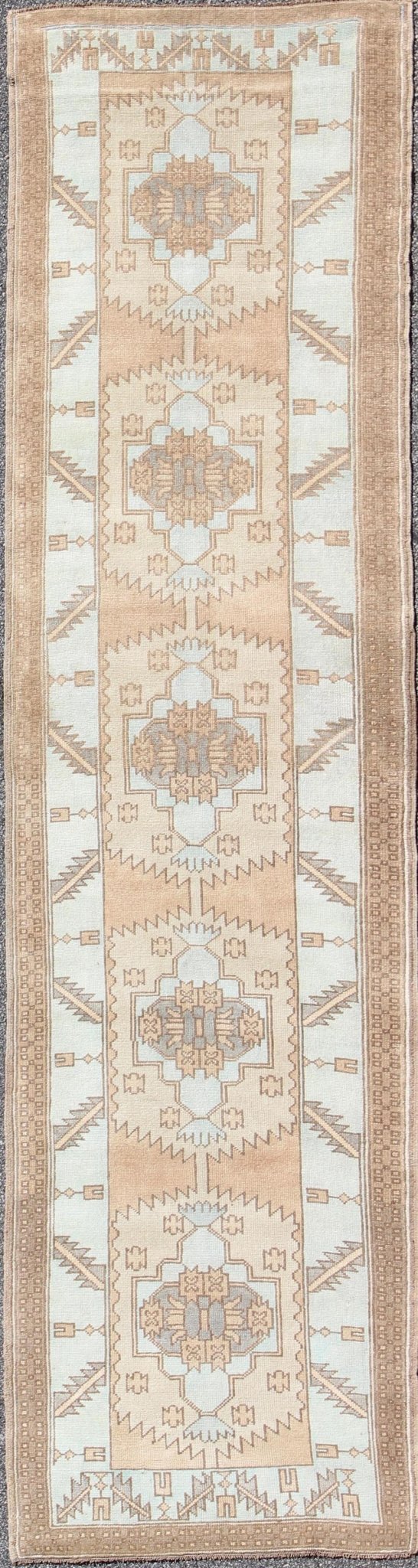 Vintage Oushak Turkish Runner with Geometric Design in Ice Blue, Brown and Taupe vintage Turkish runner with geometric design in ice blue and taupe Vintage Oushak runner from Turkey with Medallion design in various color tones, Keivan Woven A... - Keivan Woven ArtsEN - 165724 - 9384Rug