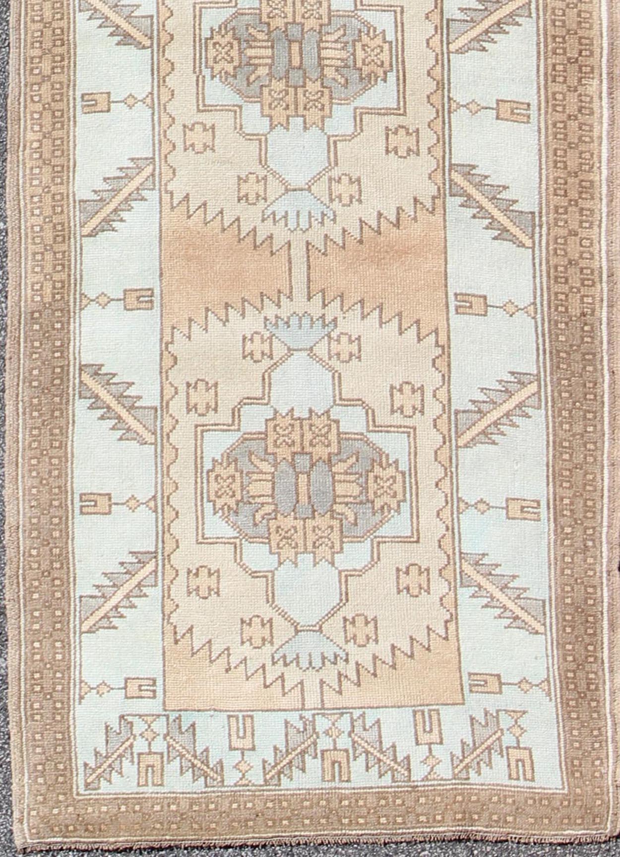 Vintage Oushak Turkish Runner with Geometric Design in Ice Blue, Brown and Taupe vintage Turkish runner with geometric design in ice blue and taupe Vintage Oushak runner from Turkey with Medallion design in various color tones, Keivan Woven A... - Keivan Woven ArtsEN - 165724 - 9384Rug