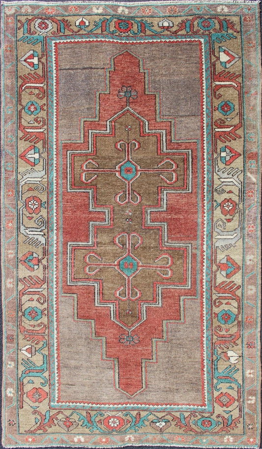 Double Medallion Vintage Turkish Oushak Rug Turkish Oushak Carpet with Geometric Medallions, rug en - 165846, country of origin / type: Turkey / Oushak, circa 1940 This Oushak rug from Turkey features a unique design of a double medallion f... - Keivan Woven ArtsEN - 165846 - 10612