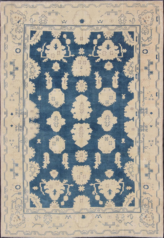 Vintage Turkish Oushak Rug with All - Over Design in Royal Blue and Ivory kwarugs Nude and Royal blue Oushak rug vintage from Turkey with all - over design of etched motifs, rug en - 165934, country of origin / type: Turkey / Oushak, circa 1940. ... - Keivan Woven ArtsEN - 165934 - 10622Rug