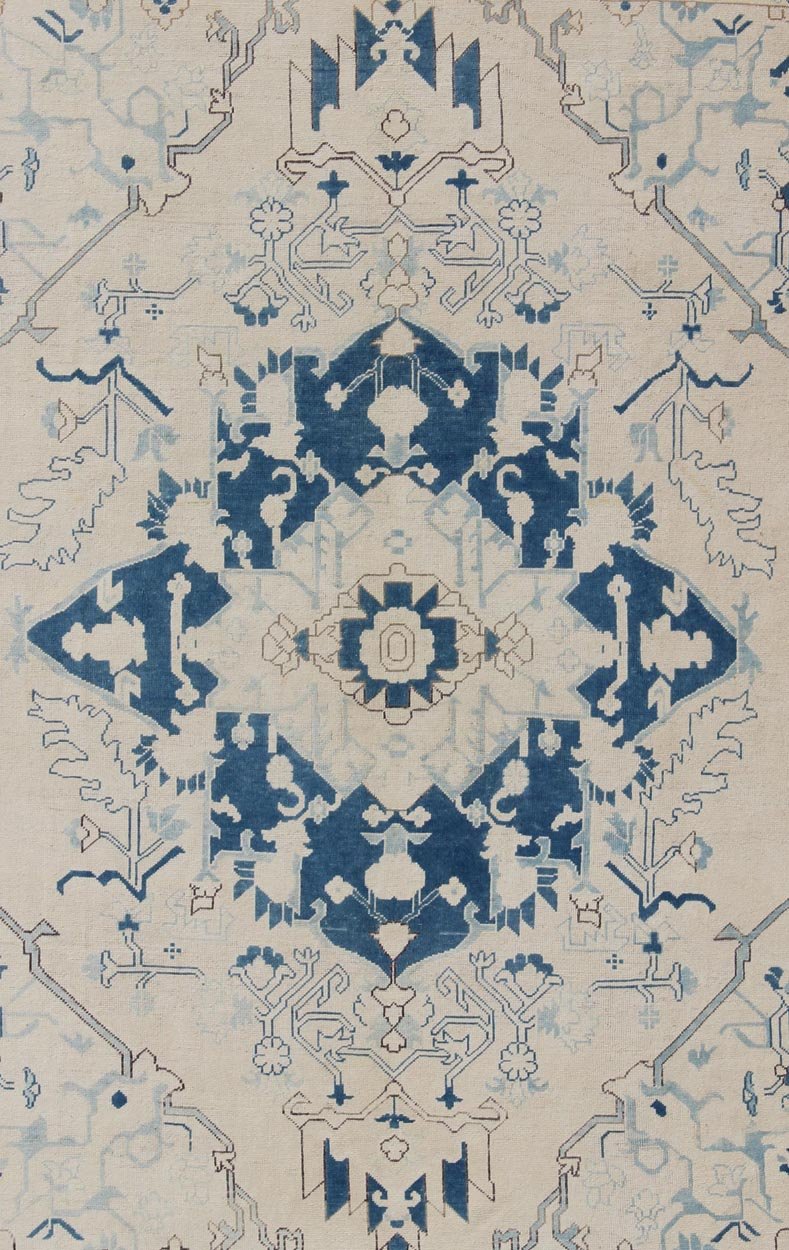 Blue and Ivory Geometric Design Vintage Turkish Rug with Blossoming Medallion kwarugs Geometric design Medallion Oushak rug from 1940's Turkey in ivory and blue tones, rug en - 165321, country of origin / type: Turkey / Oushak, circa 1940. ... - Keivan Woven ArtsEN - 165938 - 10958Rug
