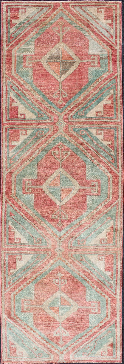 Vintage Hand Knotted Oushak Runner in Aqua and Soft, Rosy Red Two - toned Turkish runner with Diamond design, rug en - 165990, Keivan Woven Arts / country of origin / type: Turkey / Oushak, circa 1940. This colorful Oushak runner consists of ... - Keivan Woven ArtsEN - 165990 - 11361Rug