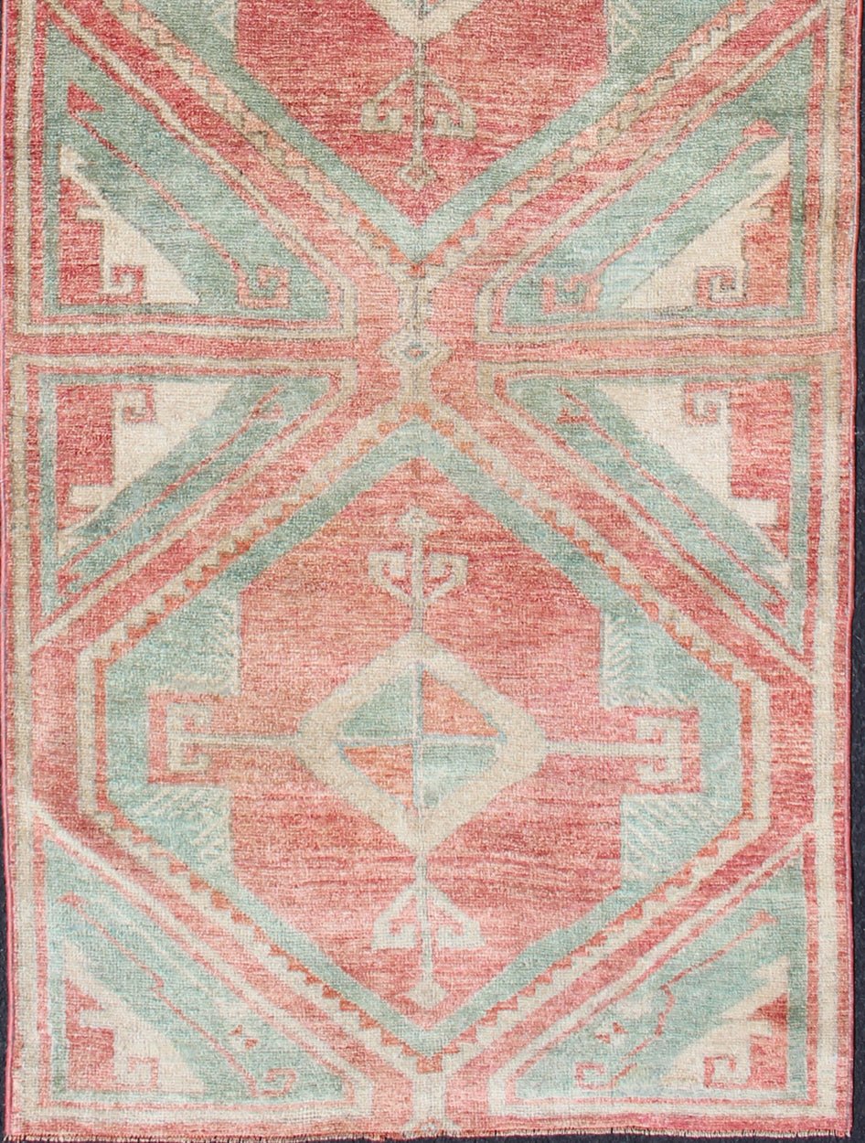Vintage Hand Knotted Oushak Runner in Aqua and Soft, Rosy Red Two - toned Turkish runner with Diamond design, rug en - 165990, Keivan Woven Arts / country of origin / type: Turkey / Oushak, circa 1940. This colorful Oushak runner consists of ... - Keivan Woven ArtsEN - 165990 - 11361Rug