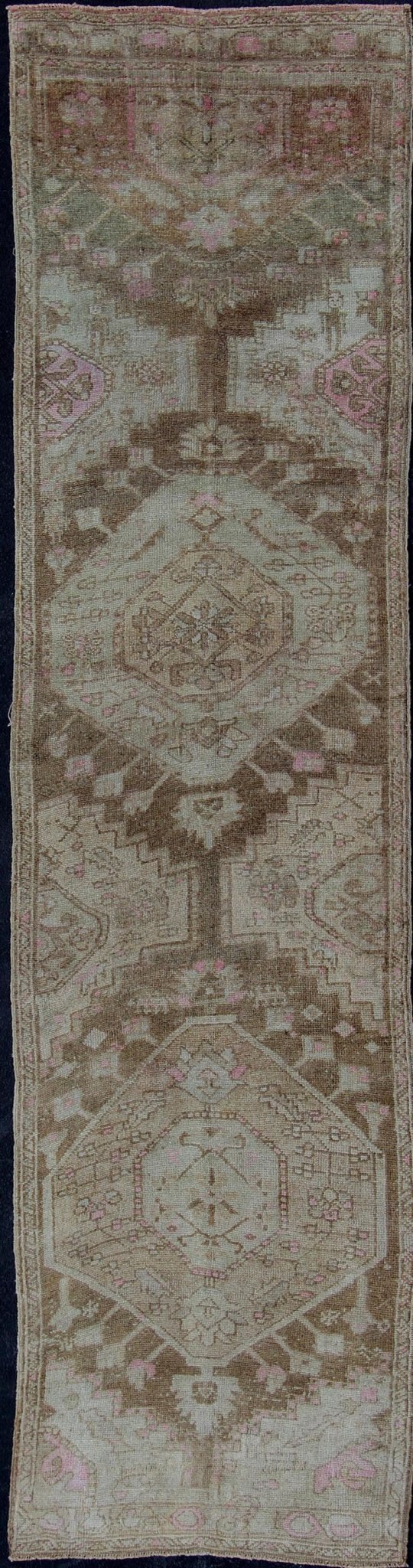 Vintage Oushak Runner from Turkey with vertical medallion design in brown, wheat, lavender pink, ivory, tones, rug en - 176011, country of origin / type: Turkey / Oushak, circa 1940 This beautiful vintage Oushak runner from 1940s Turkey features a... - Keivan Woven ArtsEN - 176011 - 11201Rug
