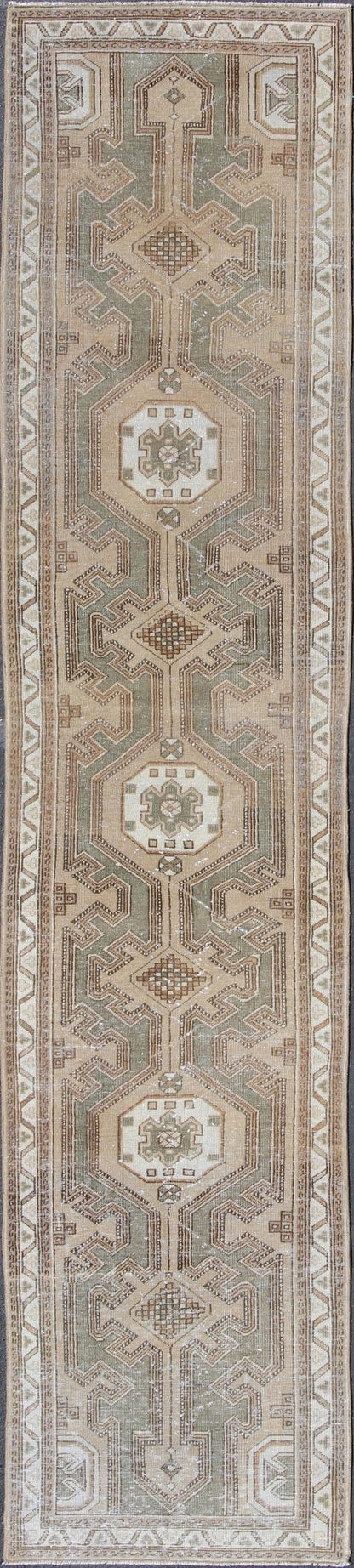 Earth - Tone Antique Persian Serab Runner With Geometric - Style Medallions Serab antique runner from Persia with medallion design in earthy color palette, Keivan Woven Arts / rug en - 176214, country of origin / type: Iran / Serab, circa 1910. ... - Keivan Woven ArtsEN - 176214 - 10110Rug