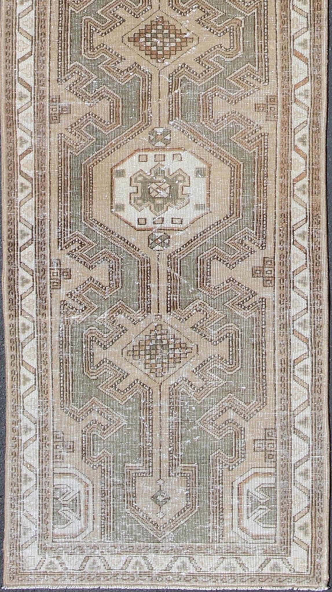 Earth - Tone Antique Persian Serab Runner With Geometric - Style Medallions Serab antique runner from Persia with medallion design in earthy color palette, Keivan Woven Arts / rug en - 176214, country of origin / type: Iran / Serab, circa 1910. ... - Keivan Woven ArtsEN - 176214 - 10110Rug