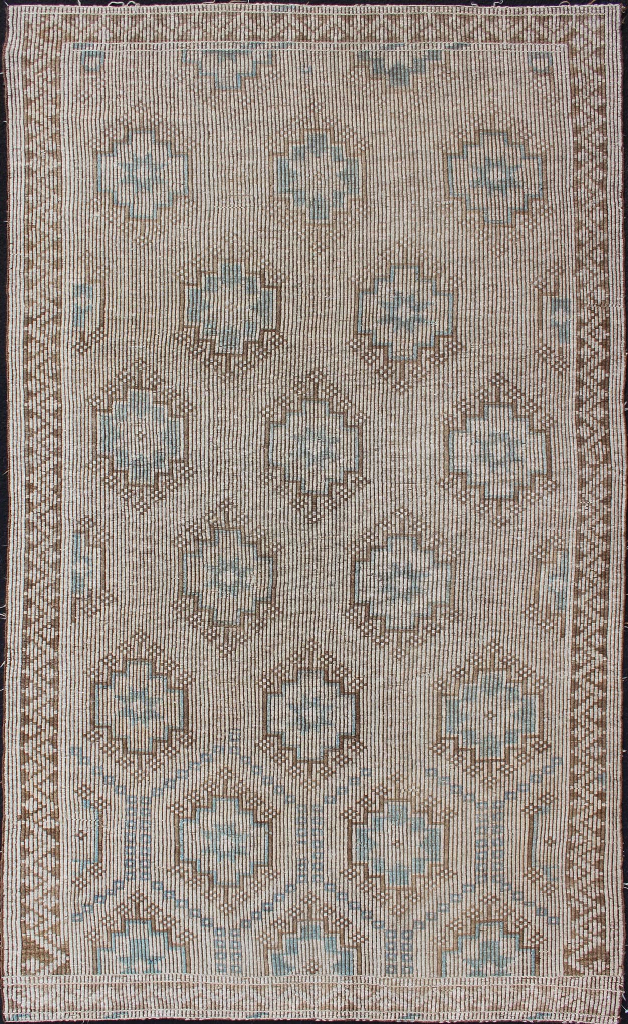 All - Over Vintage Turkish Kilim Flat - Weave Rug Turkish Oushak Vintage Flat - Woven Carpet, rug en - 176234, country of origin / type: Turkey / Oushak, circa 1950 This Oushak rug from Turkey features an all - over flat - woven design of geometric m... - Keivan Woven ArtsEN - 176234 - 10978Rug