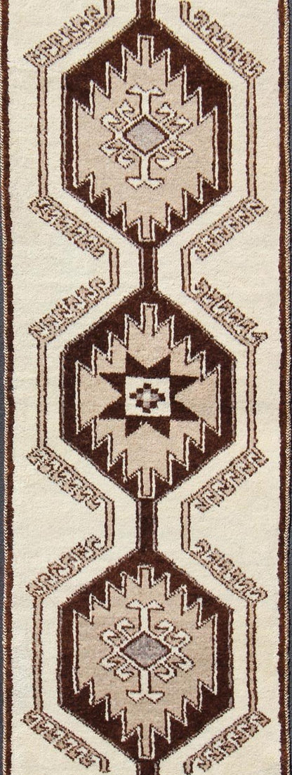 Vintage Turkish Tulu Gallery Rug with Tribal Medallions in Shades of Brown Turkish Tulu Vintage Runner with Vertical Tribal Medallion Design, rug en - 176266, country of origin / type: Turkey / Tulu, circa 1960 This unique Turkish Tulu runn... - Keivan Woven ArtsEN - 176266 - 10820Rug