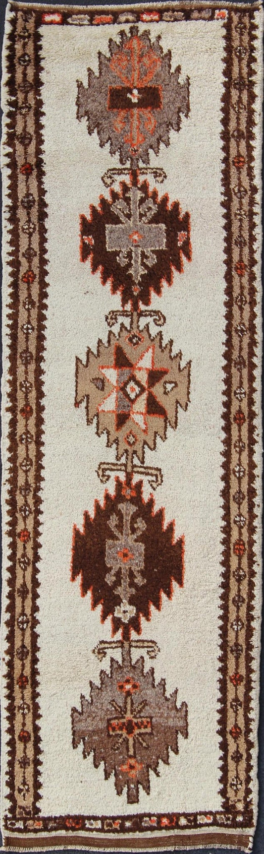 Brown, Black, Salmon taupe, gray and cream tribal design Turkish vintage Tulu runner Vintage rug EN - 176273, country of origin / type: Turkey / Tulu, circa 1960. Vintage Moroccan Runner, Vintage Tulu Runner, Geometric Runner This unique T... - Keivan Woven ArtsEN - 176268 - 10982Rug