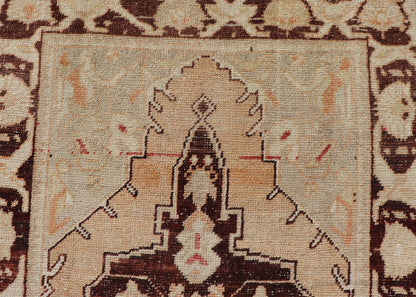 Vintage Turkish Oushak Rug in Orange, Brown, Taupe, and Light Green Vintage oushak from Turkey with Medallion design in various tones of orange, tan, sand, taupe, brown, and light green. Keivan Woven Arts / rug EN - 176290, country of origin / typ... - Keivan Woven ArtsEN - 176290 - 17448Rug