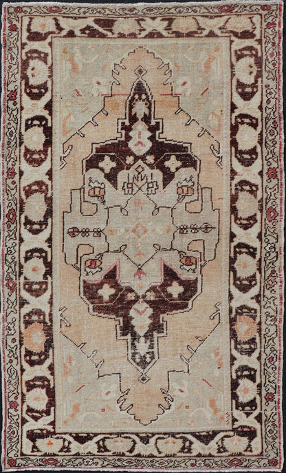 Vintage Turkish Oushak Rug in Orange, Brown, Taupe, and Light Green Vintage oushak from Turkey with Medallion design in various tones of orange, tan, sand, taupe, brown, and light green. Keivan Woven Arts / rug EN - 176290, country of origin / typ... - Keivan Woven ArtsEN - 176290 - 17448Rug