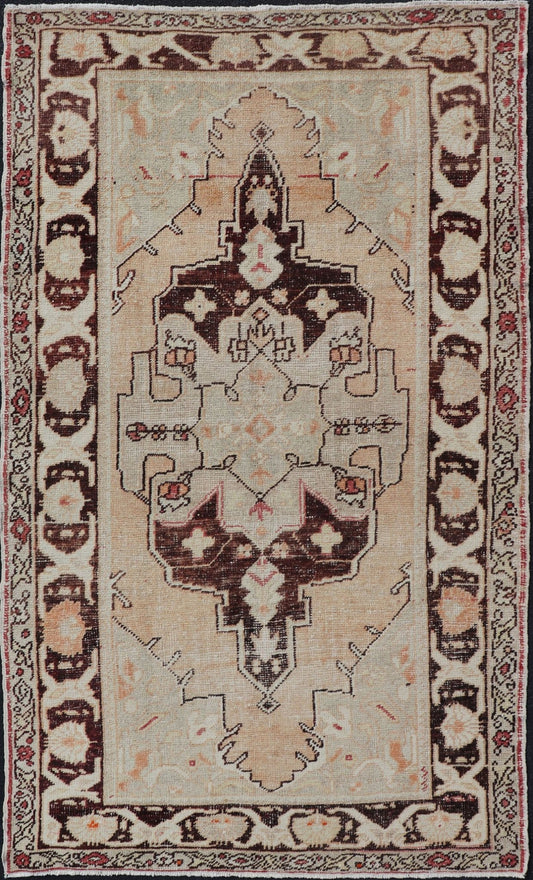 Vintage Turkish Oushak Rug in Orange, Brown, Taupe, and Light Green Vintage oushak from Turkey with Medallion design in various tones of orange, tan, sand, taupe, brown, and light green. Keivan Woven Arts / rug EN - 176290, country of origin / typ... - Keivan Woven ArtsEN - 176290 - 17448Rug