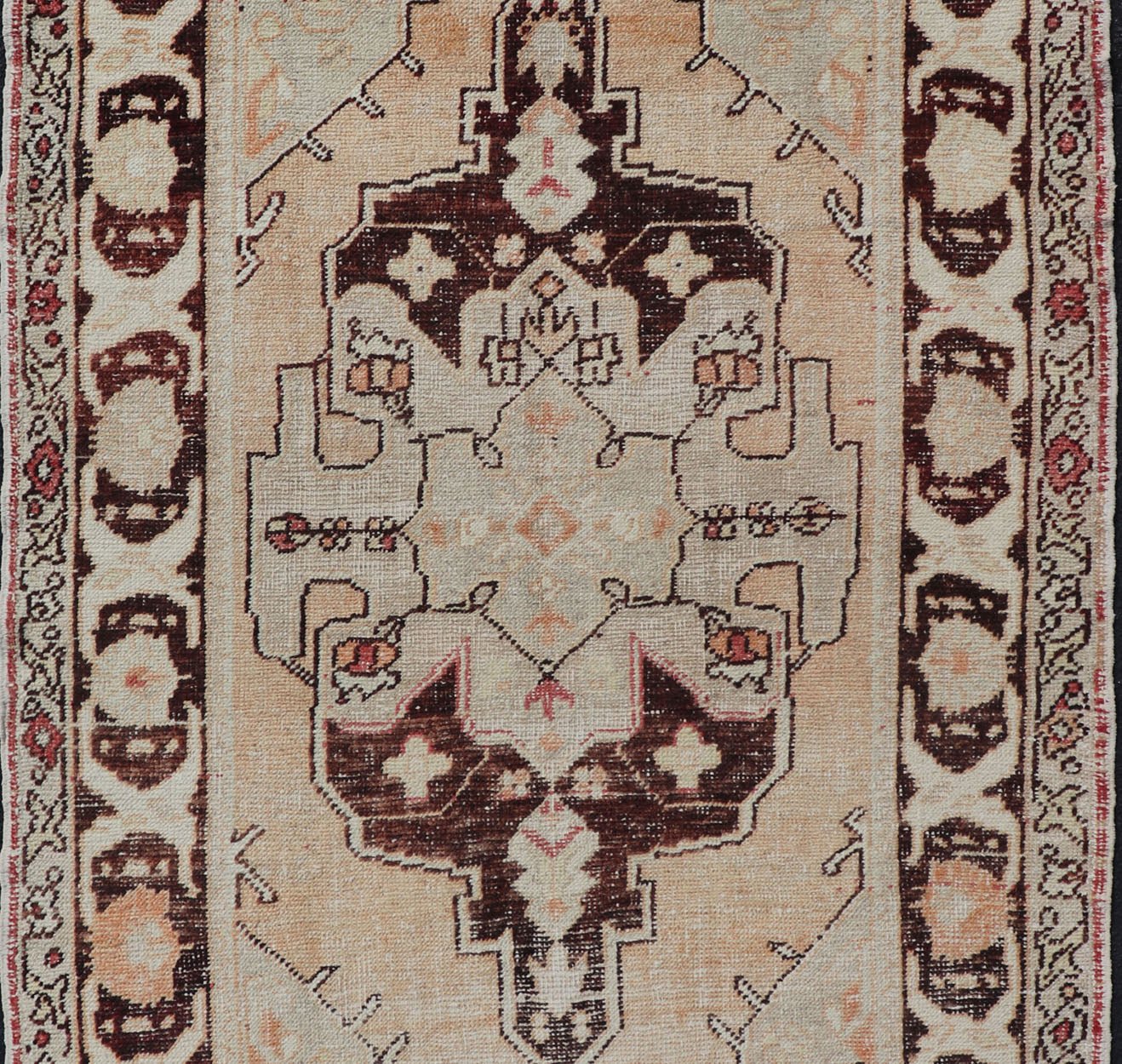 Vintage Turkish Oushak Rug in Orange, Brown, Taupe, and Light Green Vintage oushak from Turkey with Medallion design in various tones of orange, tan, sand, taupe, brown, and light green. Keivan Woven Arts / rug EN - 176290, country of origin / typ... - Keivan Woven ArtsEN - 176290 - 17448Rug