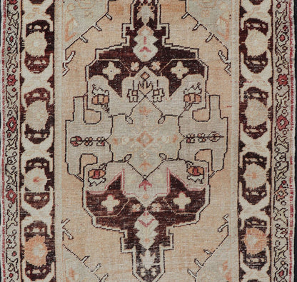 Vintage Turkish Oushak Rug in Orange, Brown, Taupe, and Light Green Vintage oushak from Turkey with Medallion design in various tones of orange, tan, sand, taupe, brown, and light green. Keivan Woven Arts / rug EN - 176290, country of origin / typ... - Keivan Woven ArtsEN - 176290 - 17448Rug