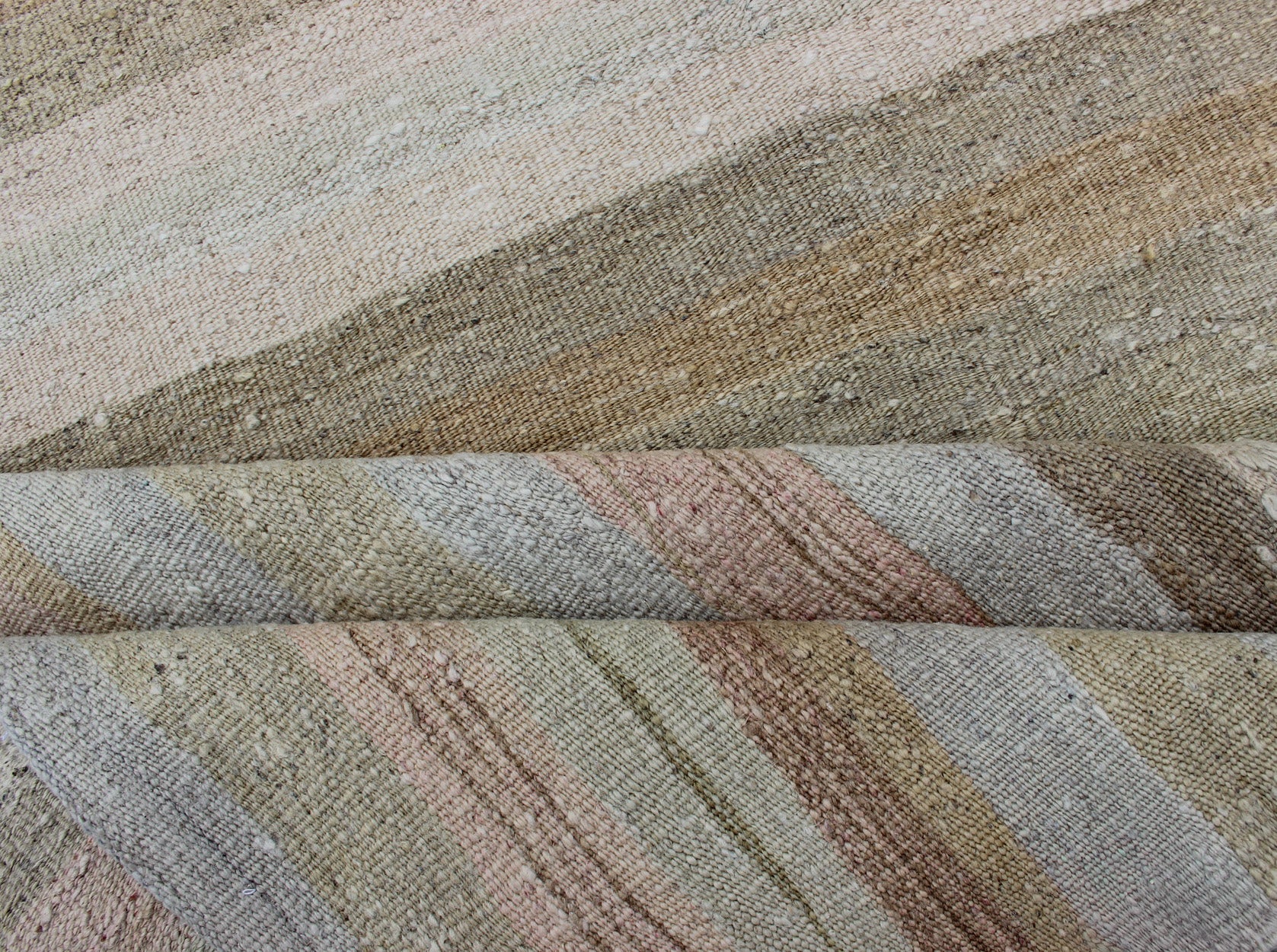 Striped Vintage Turkish Flat - Weave Runner With Minimalist & Modern Design. Vintage Kilim runner from Turkey with stripes, rug/EN - 176326, country of origin / type: Turkey / Kilim, circa 1960 This softly striped - design vintage runner from T... - Keivan Woven ArtsEN - 176326 - 12725Rug