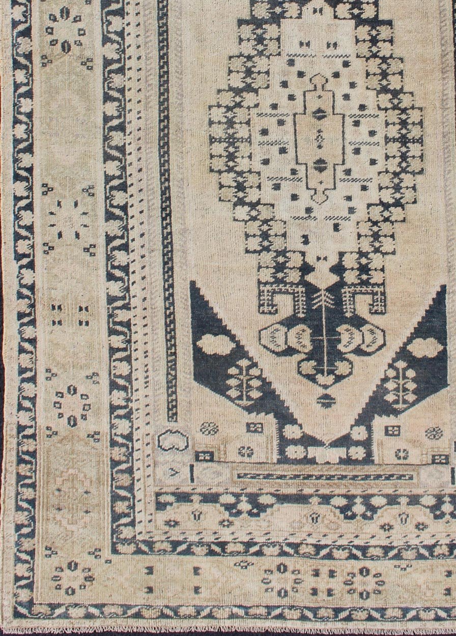 nan - Keivan Woven ArtsEN - 176328 - 10650Rug
