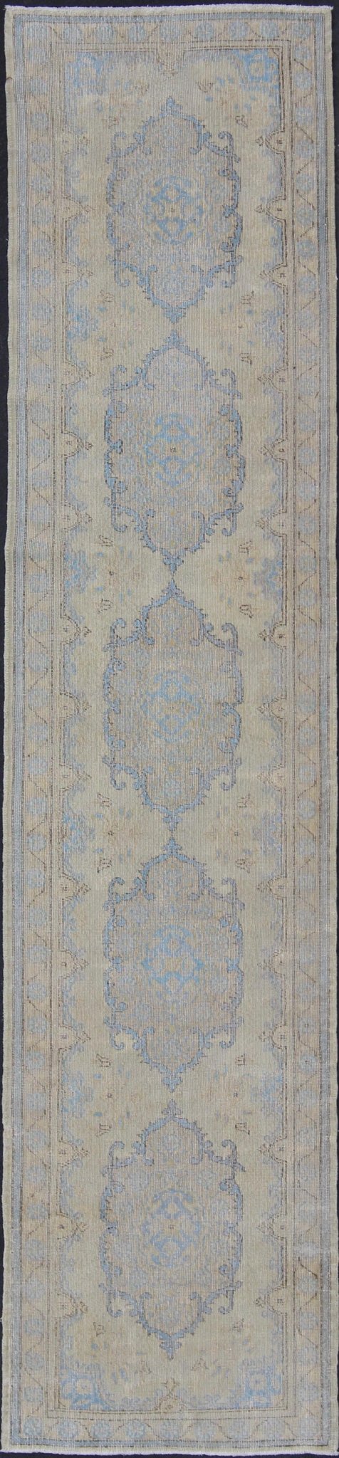 Vintage Hand Knotted Turkish Oushak Runner With Ornate Medallions Vintage Oushak carpet with multi - medallion design, Keivan Woven Arts / rug en - 176361, country of origin / type: Turkey / Oushak, circa 1950 This vintage Oushak carpet from ... - Keivan Woven ArtsEN - 176361 - 11225Rug