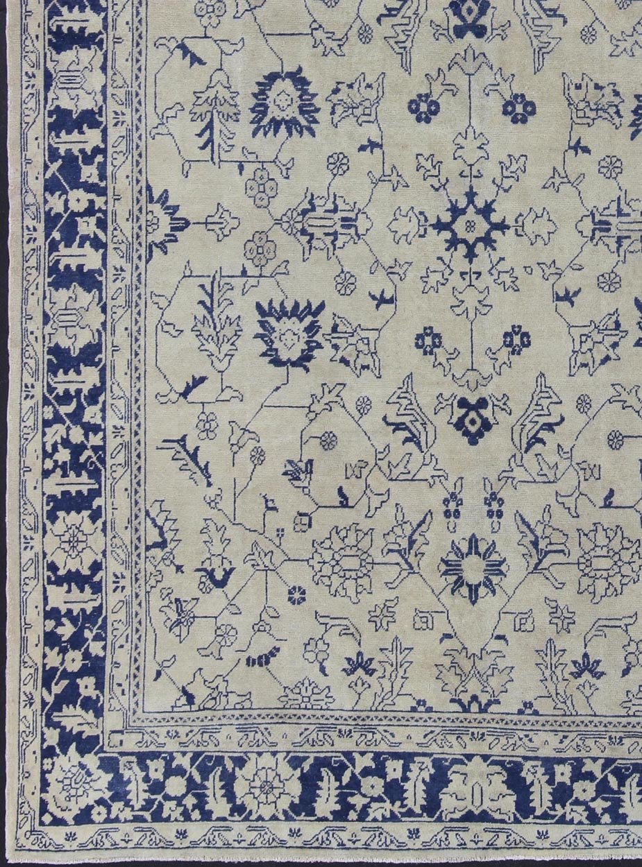 Elegant Floral Vintage Oushak in Blue and Cream with All - Over Design kwarugs All - over design Turkish rug with small - scale flowers, rug en - 176498, country of origin / type: Turkey / Oushak, circa 1940 This vintage Turkish Oushak rug featur... - Keivan Woven ArtsEN - 176498 - 11393Rug