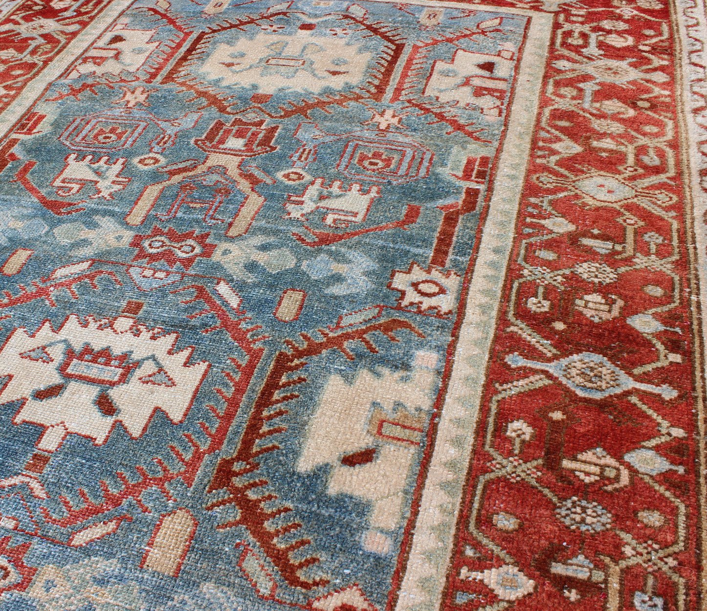 Blossom design Persian Malayer antique rug in red, blue, and ivory tones, rug en - 176571, country of origin / type: Iran / Malayer, circa 1920. This beautiful antique early 20th century Persian Malayer carpet features an all - over design of repeat... - Keivan Woven ArtsEN - 176571 - 10183Rug