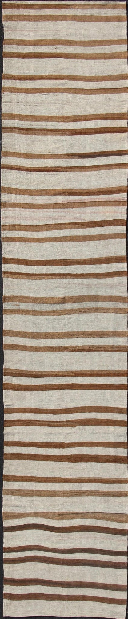 Minimalist Design Vintage Long Kilim Runner with Stripes in Brown and Ivory' Vintage Turkish Kilim vintage runner with modern/contemporary stripe design, rug EN - 176577, country of origin / type: Turkey / Kilim, circa 1940 This vintage flat - wo... - Keivan Woven ArtsEN - 176577 - 11034Rug