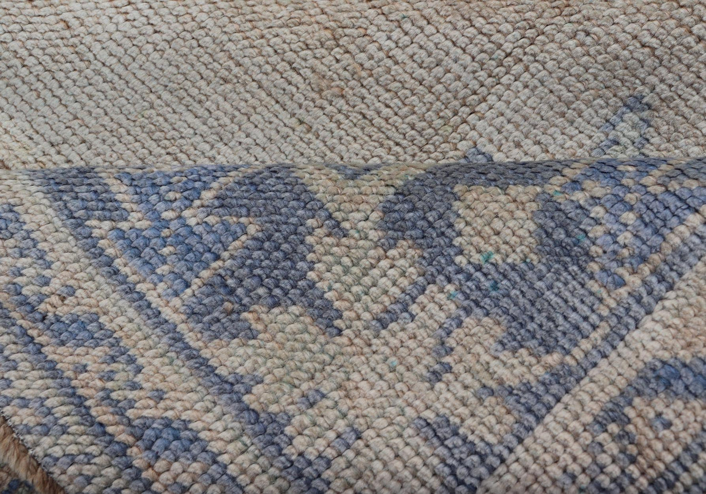 Measures: 5'0 x 12'5 Turkish Oushak Gallery Rug in Muted Blue and Cream with Geometric Design. Country of Origin: Turkey; Type: Oushak; Design: Medallion; Keivan Woven Arts: rug EN - 176948; This beautiful vintage Oushak was hand - knotted in Tu... - Keivan Woven ArtsEN - 176948 - 21913Rug