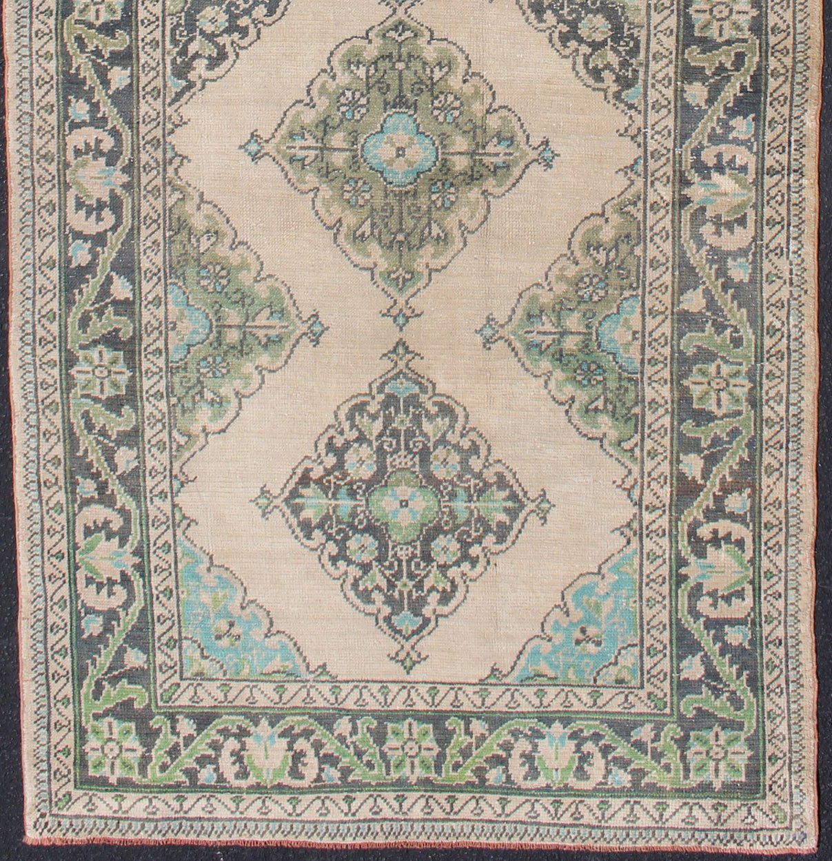 Turkish Oushak Runner With Medallion Design in Dark Blue, Blush, Aqua and Green Floral Medallion design Oushak runner from Turkey, Keivan Woven Arts / rug en - 176969, country of origin / type: Turkey / Oushak, circa 1950 This dynamic Ousha... - Keivan Woven ArtsEN - 176969 - 11447Rug