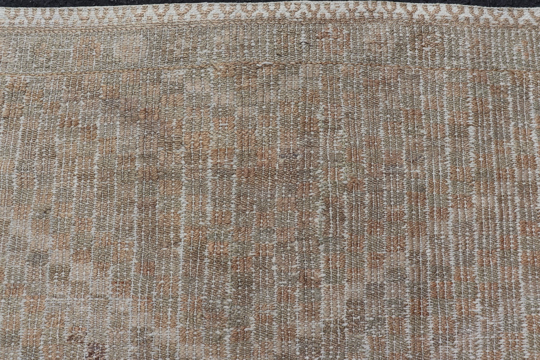 Vintage Turkish Embroidered Flat - Weave Rug iv Diamond & Geometric Design. Country of Origin: Turkey; Type: Kilim; Design: Diamond; Keivan Woven Arts: rug EN - 176989; Mid - 29th Century Measures: 4'0 x 5'1 This hand - woven Kilim features mut... - Keivan Woven ArtsEN - 176989 - 15352Rug