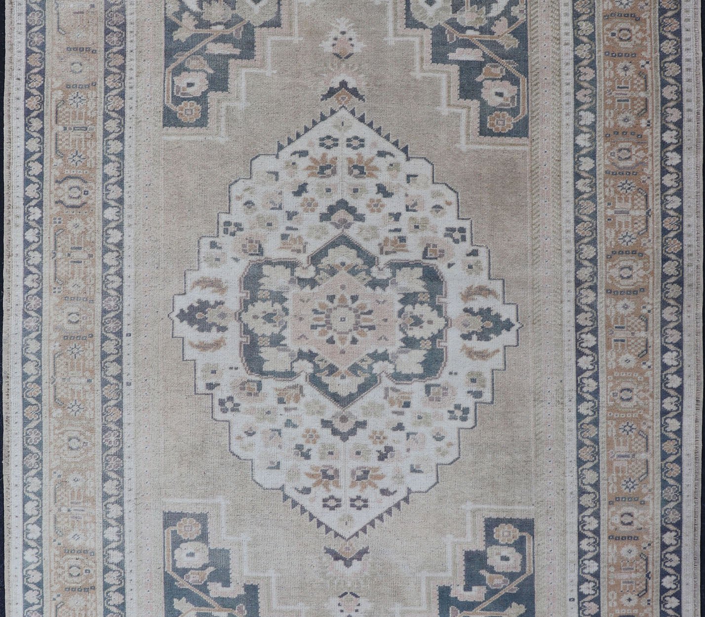 Vintage Turkish Oushak Rug in Dark Gray Blue, Taupe, Khaki & Lt. Brown Vintage Oushak Turkish rug in cream, taupe and gray blue, Steel blue, Keivan Woven Arts/rug EN - 178024, country of origin / type: Turkey / Oushak, circa 1940. Medallion ousha... - Keivan Woven ArtsEN - 178024 - 14410Rug