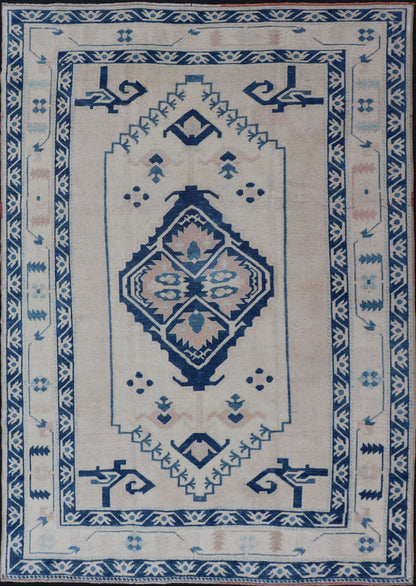 Blue, Cream & Green Vintage Oushak Rug with Geometric Medallion & Tribal Design. Vintage Oushak carpet with medallion design, rug EN - 178035, country of origin / type: Turkey / Oushak, circa 1950 This vintage Oushak carpet from mid - 20th c... - Keivan Woven ArtsEN - 178035 - 14246Rug