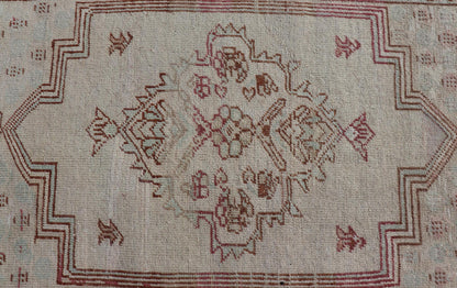 Vintage Turkish Oushak Rug with Medallion Design in Taupe, Light Green, & Brown Measures: 3'4 x 5'4 Hand - knotted in Turkey during the 1940's, this vintage Oushak features a great medallion and layer cornices. The field is lined in a bro... - Keivan Woven ArtsEN - 178056 - 18661Rug