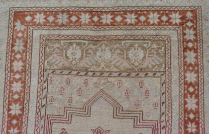 Vintage Turkish Oushak Rug with Medallion Design in Taupe, Light Green, & Brown Measures: 3'4 x 5'4 Hand - knotted in Turkey during the 1940's, this vintage Oushak features a great medallion and layer cornices. The field is lined in a bro... - Keivan Woven ArtsEN - 178056 - 18661Rug