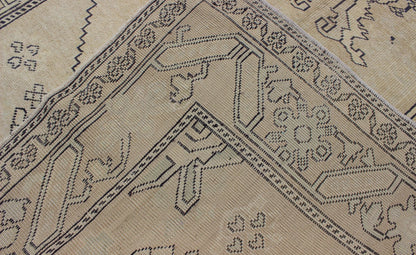 Vintage Cream and Charcoal Turkish Oushak Rug With Stylized Medallion Design Measures 5'0 x 8'7 This Turkish vintage Oushak rug, (circa 1940) features an intricately beautiful and highly stylized design. The central medallion is compleme... - Keivan Woven ArtsEN - 1781 - 5289Rug