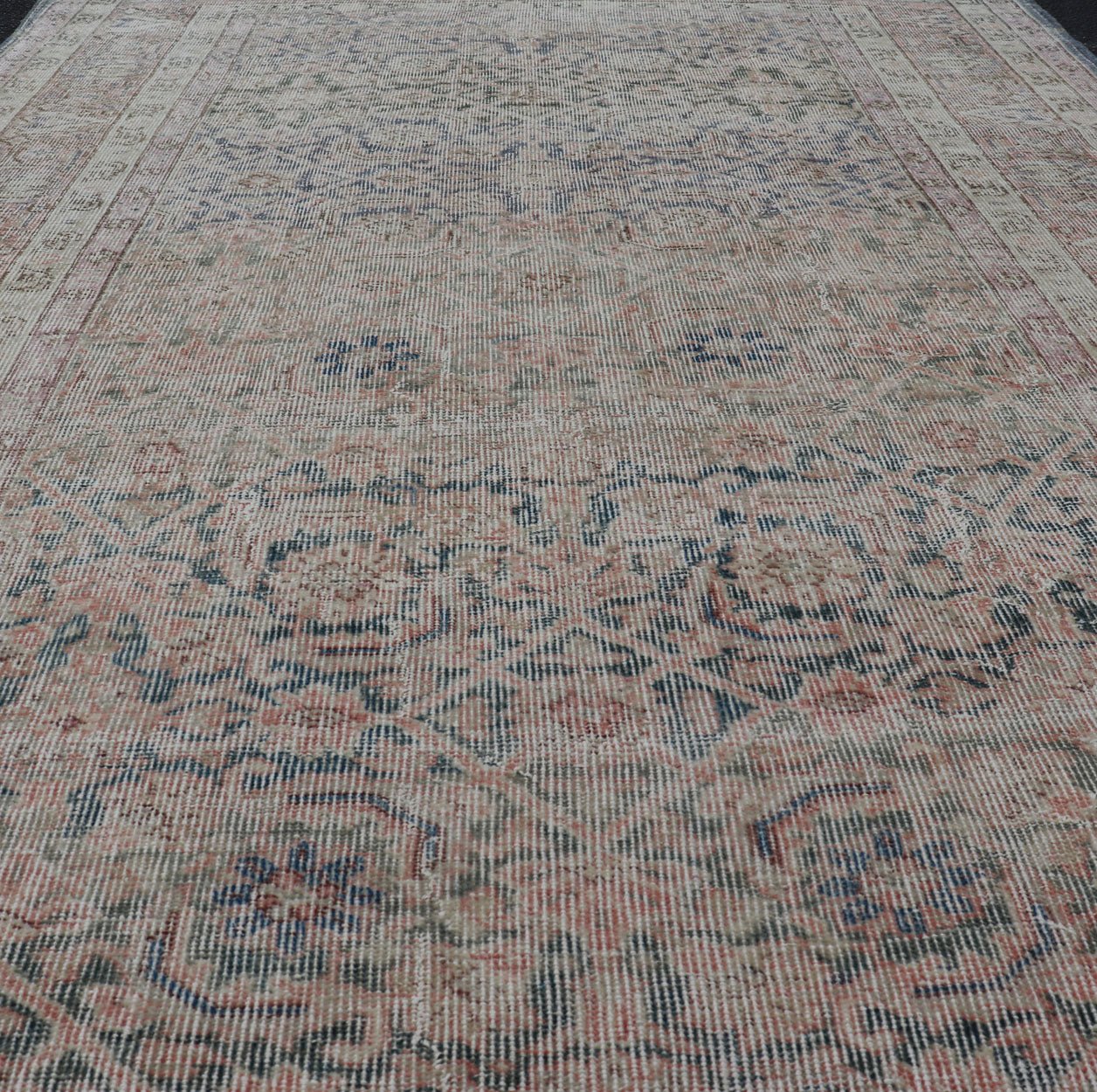 Antique Persian Malayer Rug in Variegated Gray - Blue, Cream and Soft Pink Antique Persian Malayer rug with all - over design. Keivan Woven Arts / rug EN - 178464, country of origin / type: Iran / Hamadan, circa 1920 early 20th century antique... - Keivan Woven ArtsEN - 178464 - 17484Rug