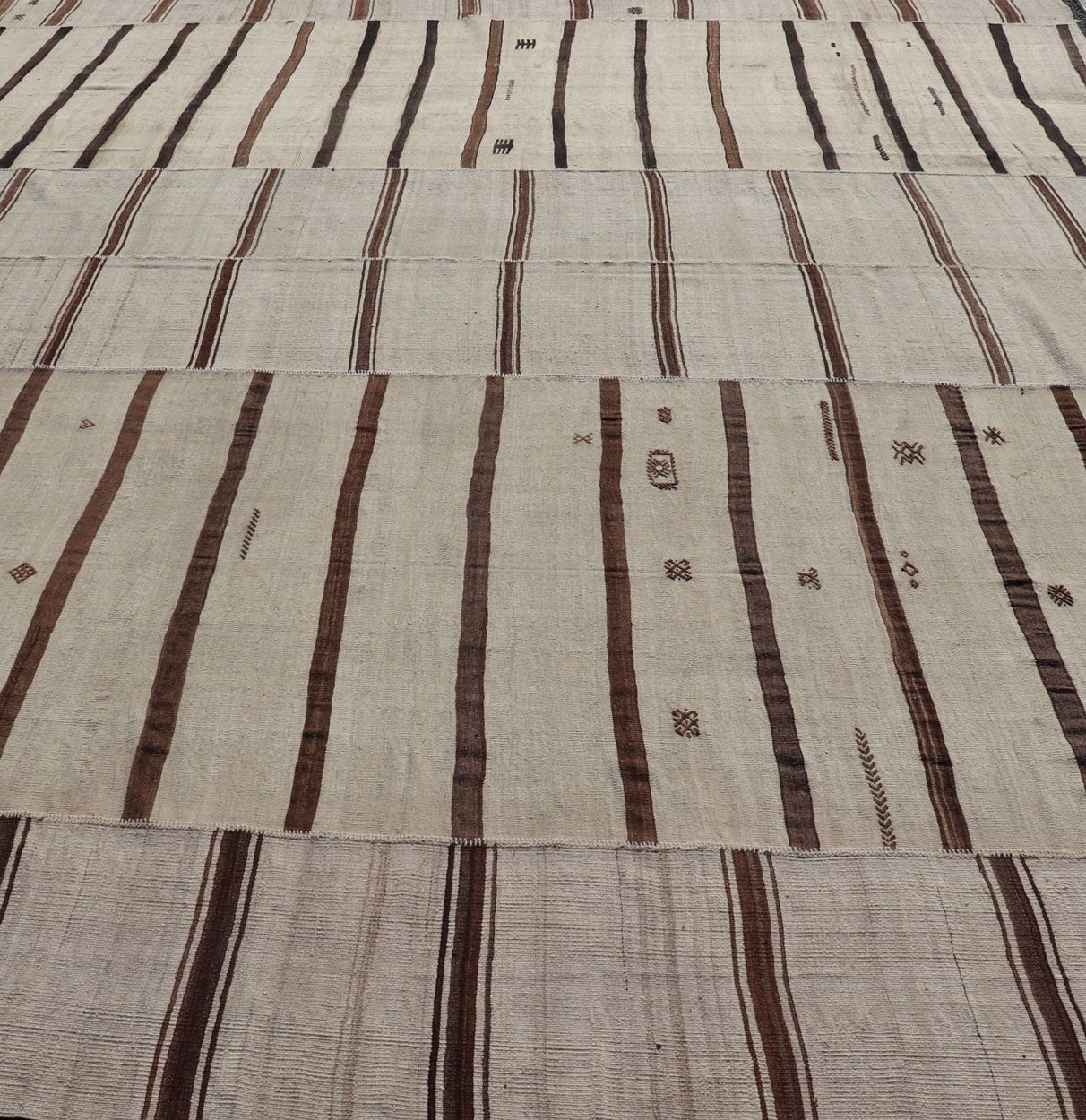 Vintage Hand Woven Neutral Paneled Kilim Flat - Weave in Tones of Cream and Brown Large Vintage Hand Woven neutral paneled Kilim flat - weave in tones of cream and brown in stripe design kwarugs, Casual flat - weave Kilim design, Keivan Woven Arts /ru... - Keivan Woven ArtsEN - 178724 - 18329