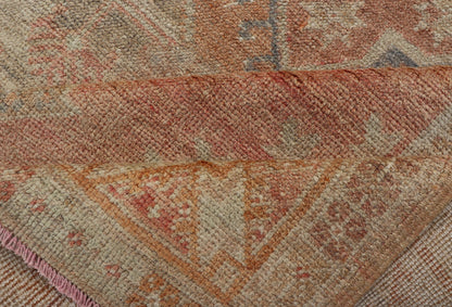 Vintage Turkish Oushak Gallery Rug with Tribal Medallion Design Variegated Red. Keivan Woven Arts / rug EN - 178760, country of origin / type: Turkey / Oushak, circa 1940 This vintage Turkish Oushak gallery runner features two large medallions expandi... - Keivan Woven ArtsEN - 178760 - 17508Rug