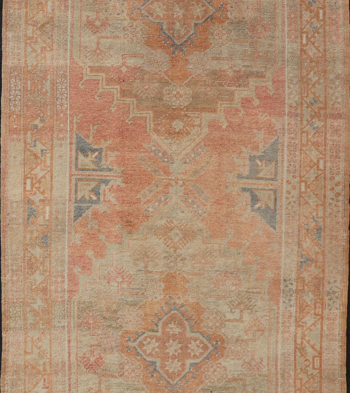 Vintage Turkish Oushak Gallery Rug with Tribal Medallion Design Variegated Red. Keivan Woven Arts / rug EN - 178760, country of origin / type: Turkey / Oushak, circa 1940 This vintage Turkish Oushak gallery runner features two large medallions expandi... - Keivan Woven ArtsEN - 178760 - 17508Rug