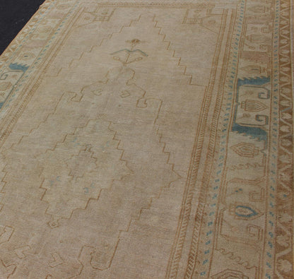 Gallery Runner Turkish Rug in Earth Tones & Light Blue With Medallion Rug / EN - 179024, Keivan Woven Arts / country of origin / type: Turkey / Oushak, circa 1940. Large Gallery Turkish rug in Earth tones, light brown with medallions. Turkish Gall... - Keivan Woven ArtsEN - 179024 - 11976Rug