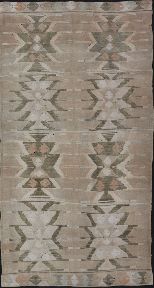 Bold Medallion Design Turkish Flat Weave Kilim Rug With Earthy Tones and Green Bold Medallion Design Turkish Flat Weave Kilim Rug With Earthy Tones and Green. Keivan Woven Arts / rug EN - 179072, country of origin / type: Turkey / Kilim, circa 19... - Keivan Woven ArtsEN - 179072 - 17550Rug