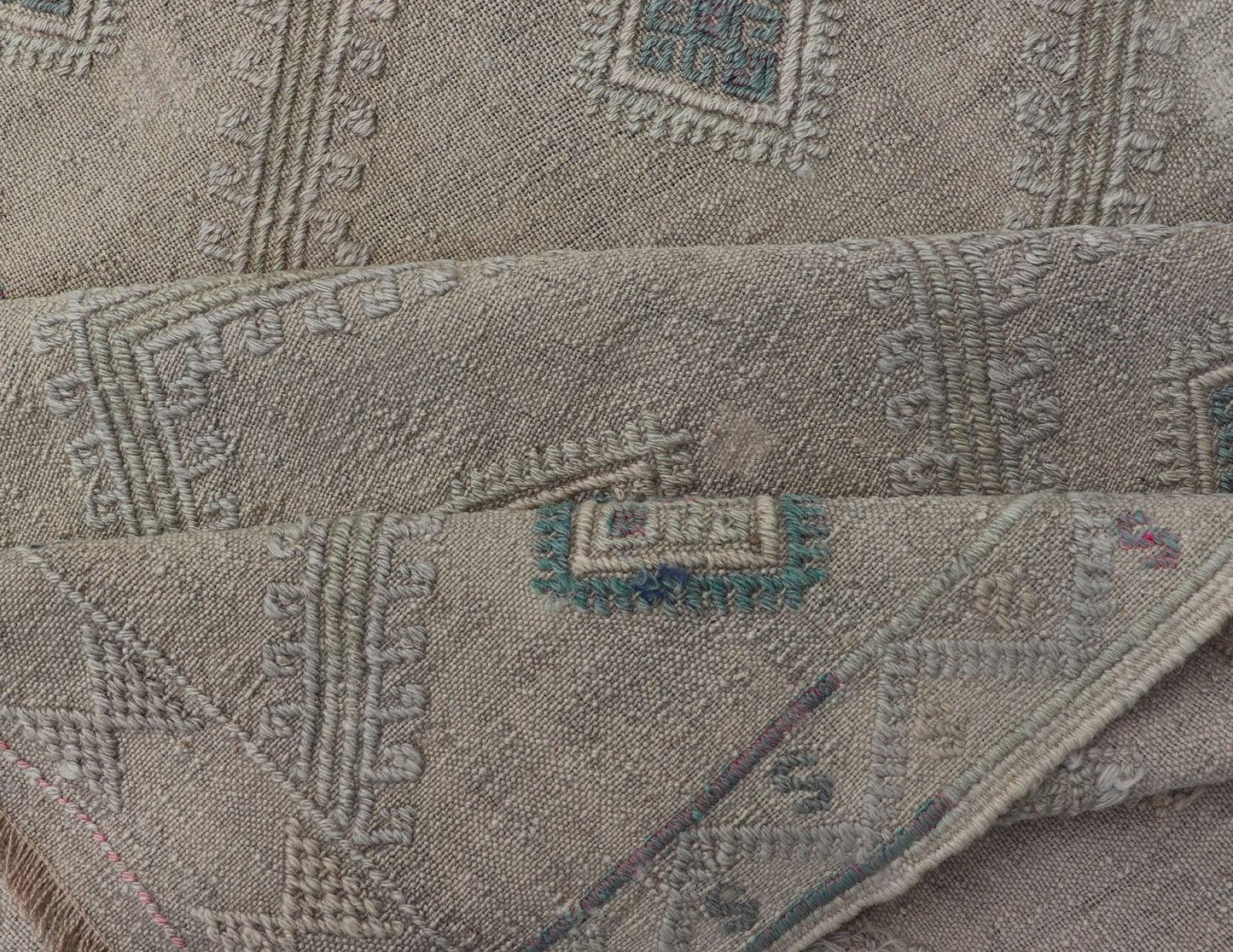 Long Vintage Kilim Embroidered Turkish Runner with Diamond Design Long Vintage Kilim Embroidered Turkish Runner with Diamond Design. Keivan Woven Arts. rug EN - 179089 country of origin / type: Turkey / Kilim, circa mid - 20th century. Turkish K... - Keivan Woven ArtsEN - 179089 - 17556Rug