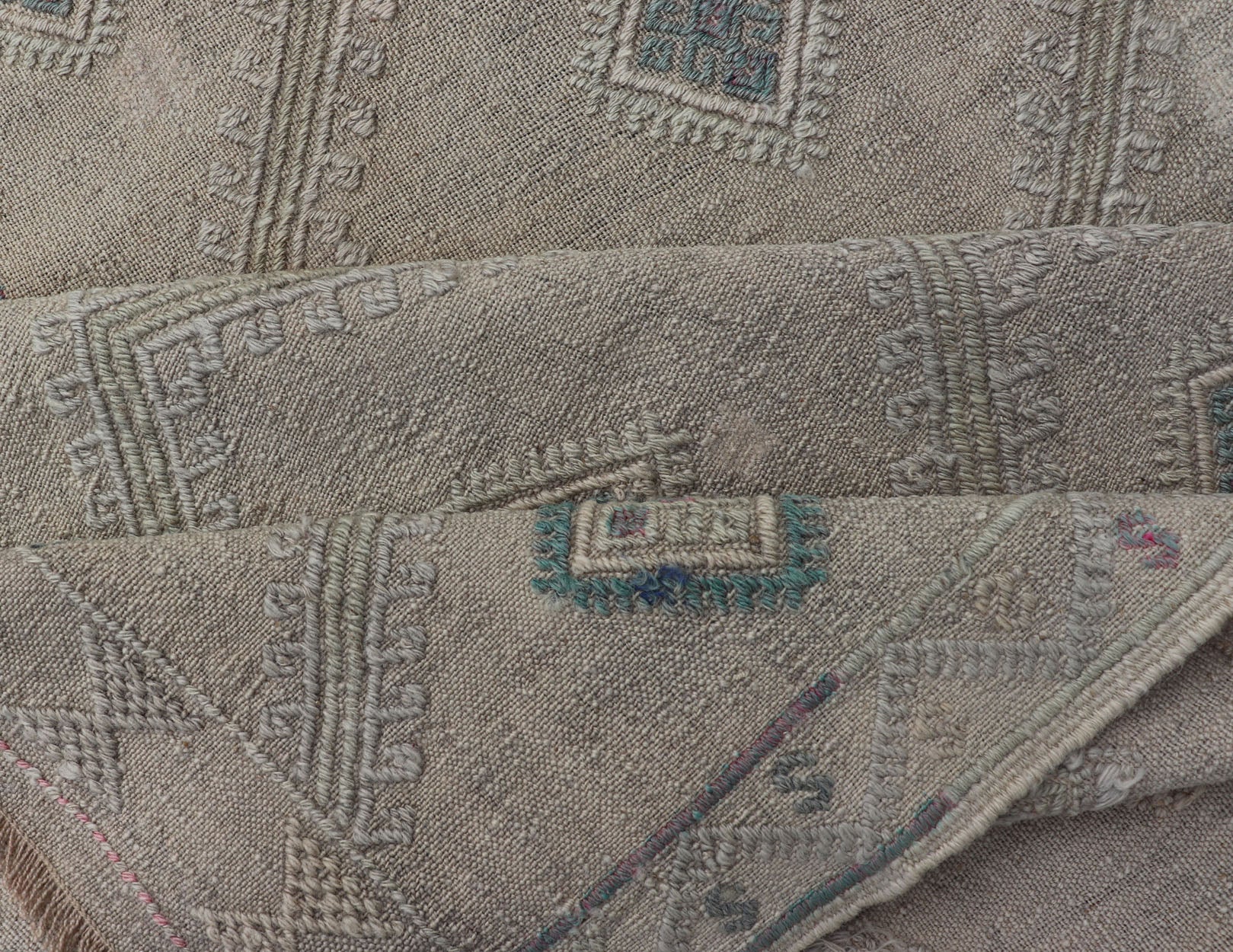 Long Vintage Kilim Embroidered Turkish Runner with Diamond Design Long Vintage Kilim Embroidered Turkish Runner with Diamond Design. Keivan Woven Arts. rug EN - 179089 country of origin / type: Turkey / Kilim, circa mid - 20th century. Turkish K... - Keivan Woven ArtsEN - 179089 - 17556Rug