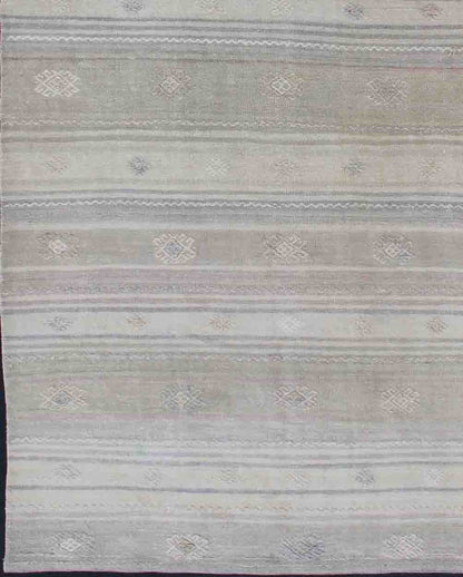 Vintage Hand Woven Turkish Kilim Runner With Stripes in Gray and Natural Tones Vintage Turkish Kilim Runner with Stripes, Keivan Woven Arts / rug EN - 176426, country of origin / type: Turkey / Kilim, circa mid - 20th Century. Featuring a rep... - Keivan Woven ArtsEN - 179095 - 11803Rug