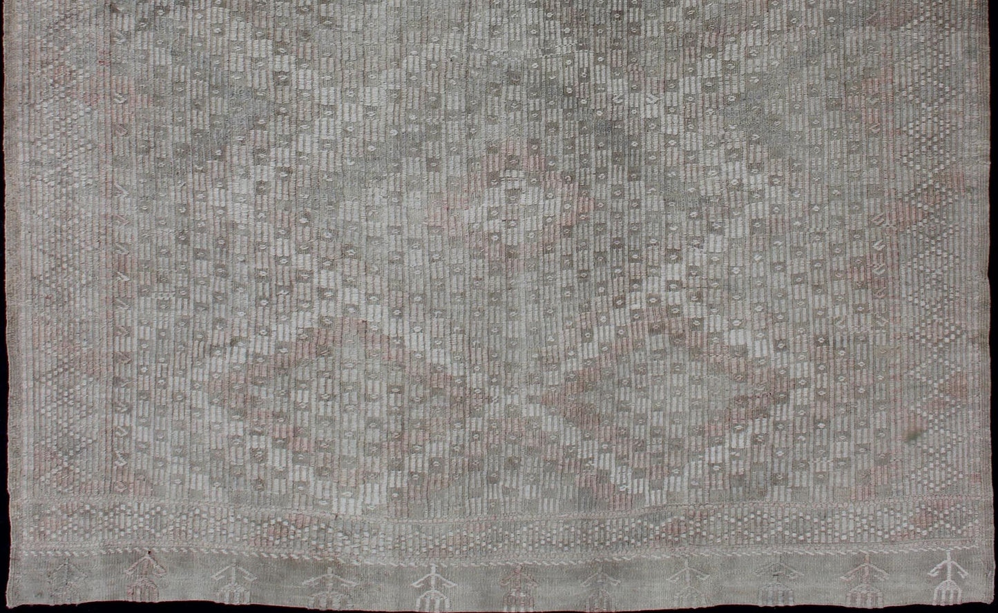 Vintage Turkish Embroidered Rug with Geometric Diamond Design in Neutral Tones Embroidered vintage Kilim rug from Turkey in shades of tan, taupe, cream, and light blue with geometric pattern, Keivan Woven Arts / rug EN - 179100, country of origin... - Keivan Woven ArtsEN - 179100 - 12761Rug