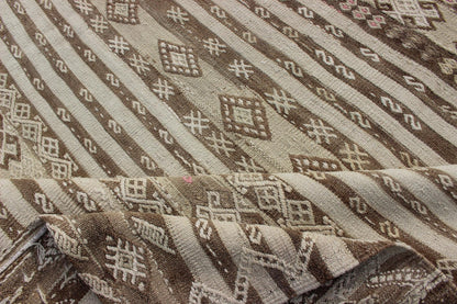 Tan and Pink Vintage Turkish Kilim Hand Woven in Wool Turkish Kilim vintage rug with assorted stripe design in a variety of colors, Keivan Woven Arts / rug en - 179230 country of origin / type: Turkey / Kilim, circa mid - 20th century. Featu... - Keivan Woven ArtsEN - 179230 - 12765Rug
