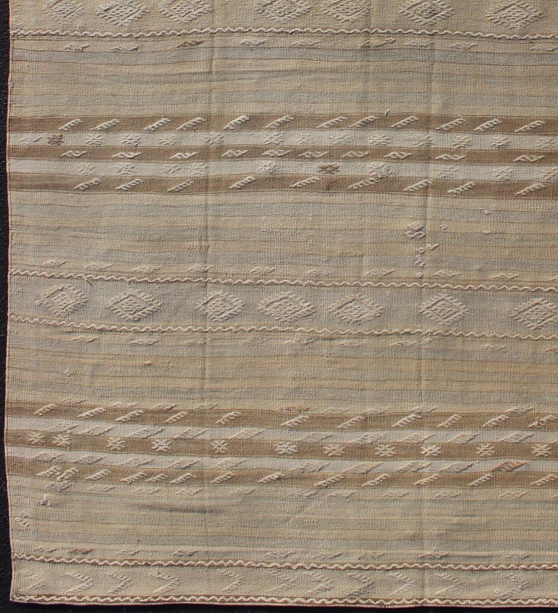 Vintage Turkish Flat Weave Striped Kilim in Taupe Colors Minimalist stripe design Kilim from Turkey, Keivan Woven Arts / rug EN - 179246, country of origin / type: Turkey / Kilim, circa 1950 This vintage flat - woven Kilim runner features a M... - Keivan Woven ArtsEN - 179246 - 12383Rug