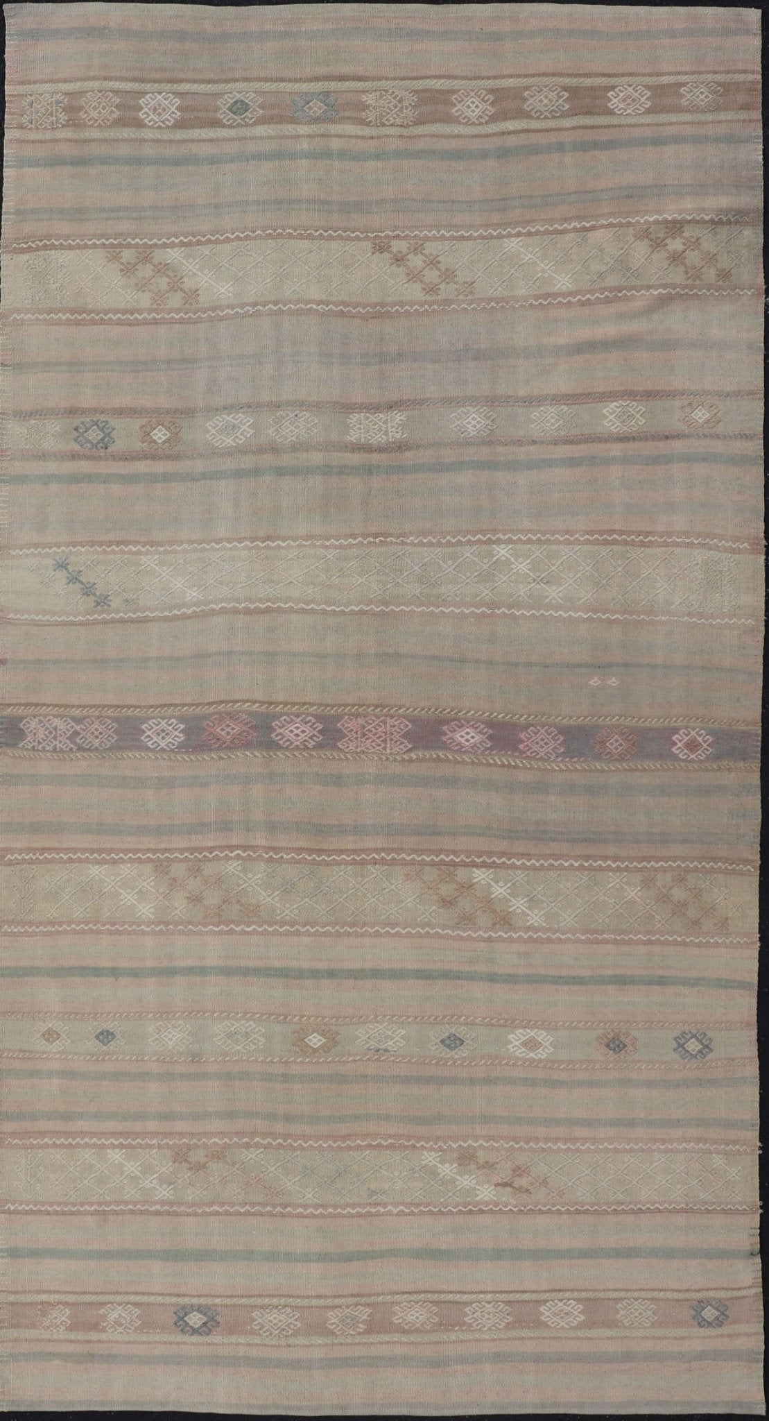 Flat - Weave Turkish Kilim with Embroideries in Earthy Tones and Hints of Pink. geometric stripe design Vintage Kilim from Turkey. Keivan Woven Arts / rug EN - 179255, country of origin / type: Turkey / Kilim, circa 1950 This vintage flat - woven ... - Keivan Woven ArtsEN - 179255 - 17568Rug