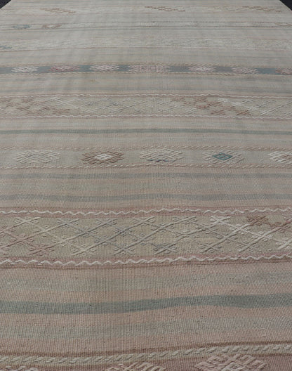 Flat - Weave Turkish Kilim with Embroideries in Earthy Tones and Hints of Pink. geometric stripe design Vintage Kilim from Turkey. Keivan Woven Arts / rug EN - 179255, country of origin / type: Turkey / Kilim, circa 1950 This vintage flat - woven ... - Keivan Woven ArtsEN - 179255 - 17568Rug