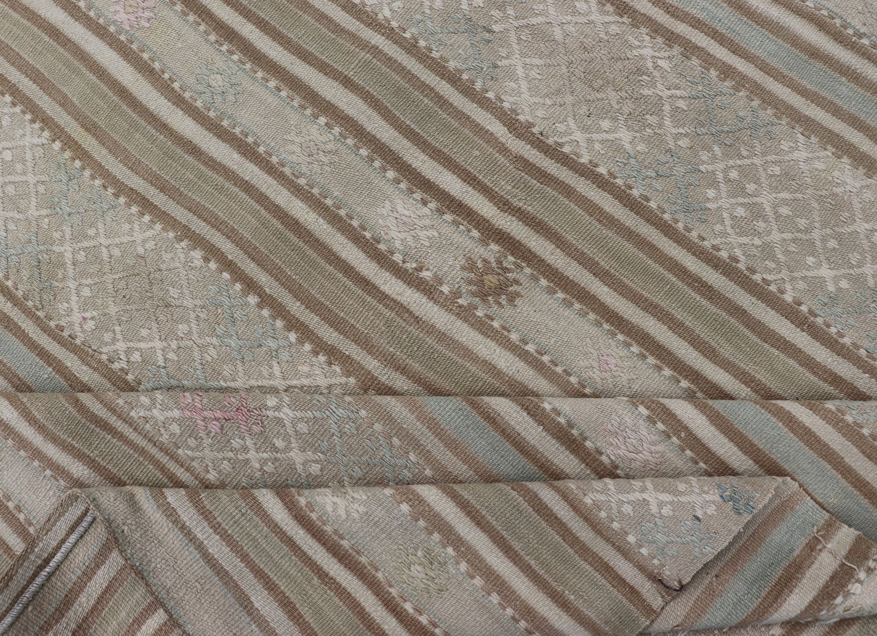 Flat - Weave Embroideries Kilim in Taupe, Green, Teal, Blue and Brown. Vintage flat - weave Kilim with embroideries with a modern design in tan, brown, green and blue geometric stripe design Vintage Kilim from Turkey, rug EN - 179257, country of or... - Keivan Woven ArtsEN - 179257 - 15562Rug