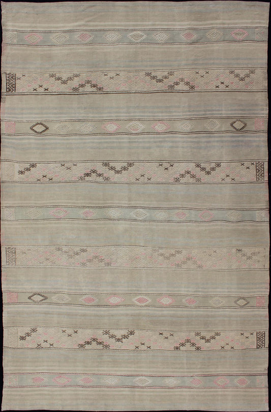 Vintage Turkish Flat - Weave Striped Kilim in Taupe, Pink, and Light Brown Minimalist stripe design Kilim from Turkey, Keivan Woven Arts / rug EN - 179258, country of origin / type: Turkey / Kilim, circa 1950 This vintage flat - woven Kilim run... - Keivan Woven ArtsEN - 179258 - 12773