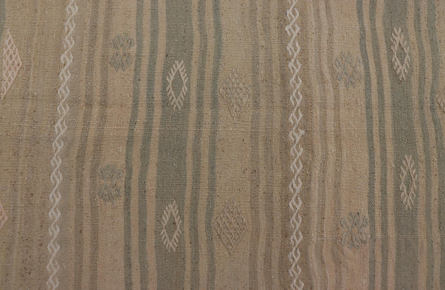Measures: 2'9 x 4'0 Turkish Flat - Weave Kilim in with Stripes and Embroideries in Green and Taupe. Keivan Woven Arts / Rug EN - 179264, country of origin / type: Turkey / Kilim, circa 1950. This vintage Turkish Kilim rug features a contemporary geo... - Keivan Woven ArtsEN - 179264 - 22249Rug